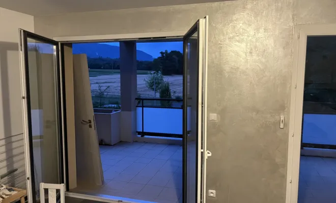 Rafraîchissement en  peinture d’un appartement complet à Neydens, Thonon-les-Bains, FHB Services