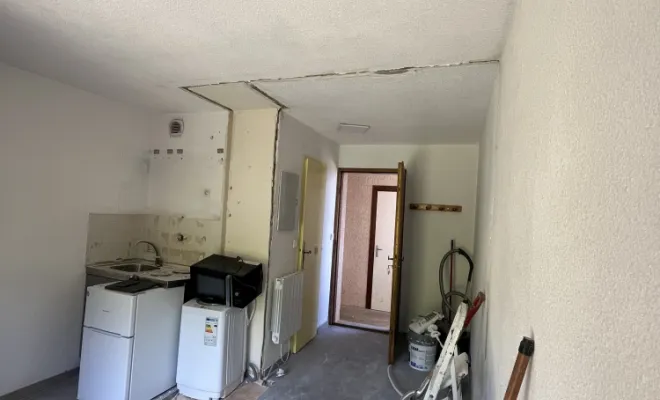 Démolition d’une cloison au Mont-saxonnet, Thonon-les-Bains, FHB Services